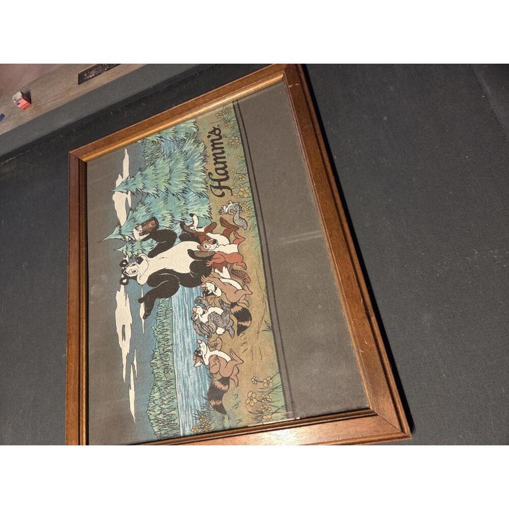 Vintage Hamm's Beer Framed Greenworks T-Shirt with Bear and Friends